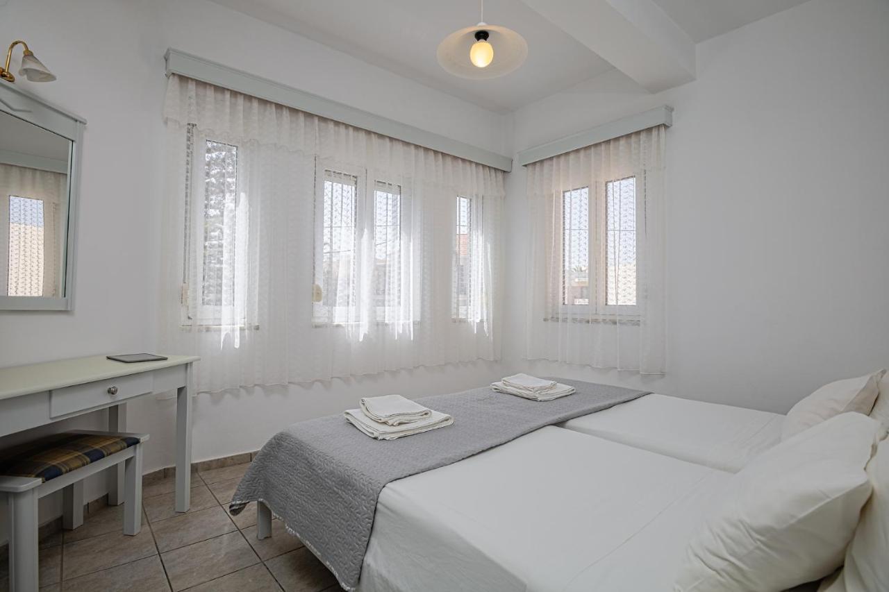 Marias Studios And Apartments Platanés Szoba fotó