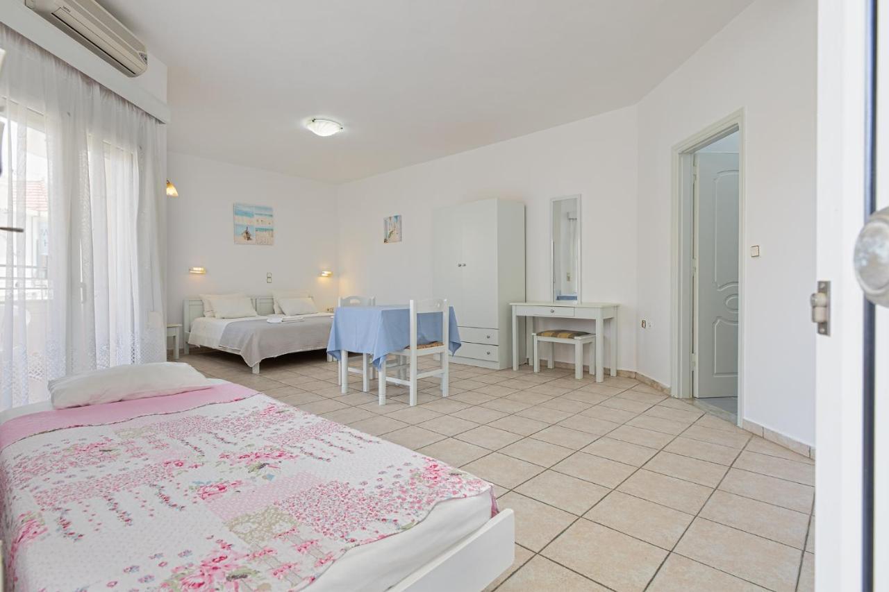 Marias Studios And Apartments Platanés Kültér fotó