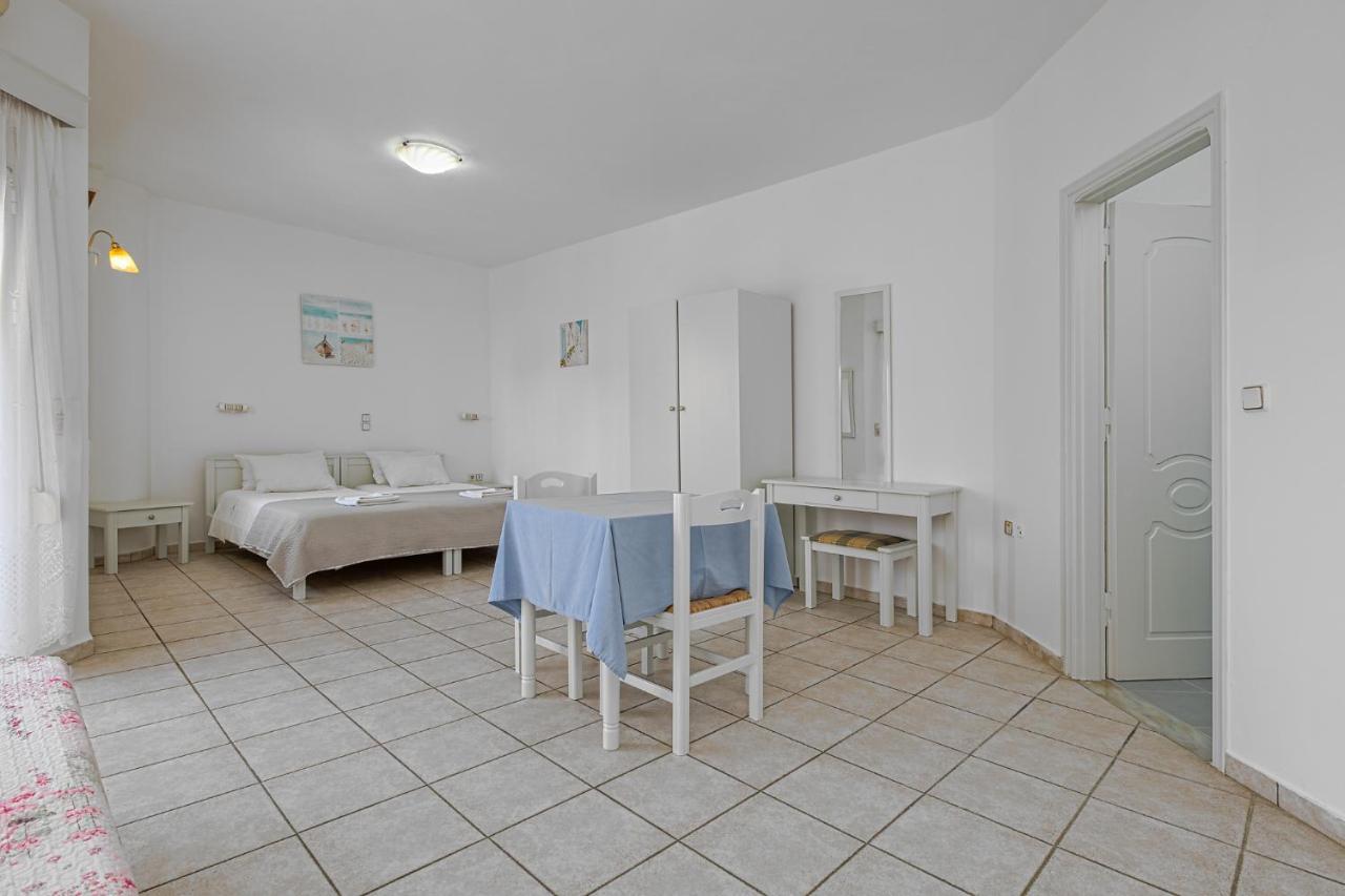 Marias Studios And Apartments Platanés Kültér fotó